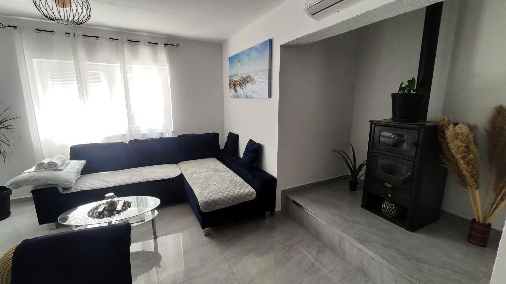 Apartment Mikas Stanici Buitenkant foto
