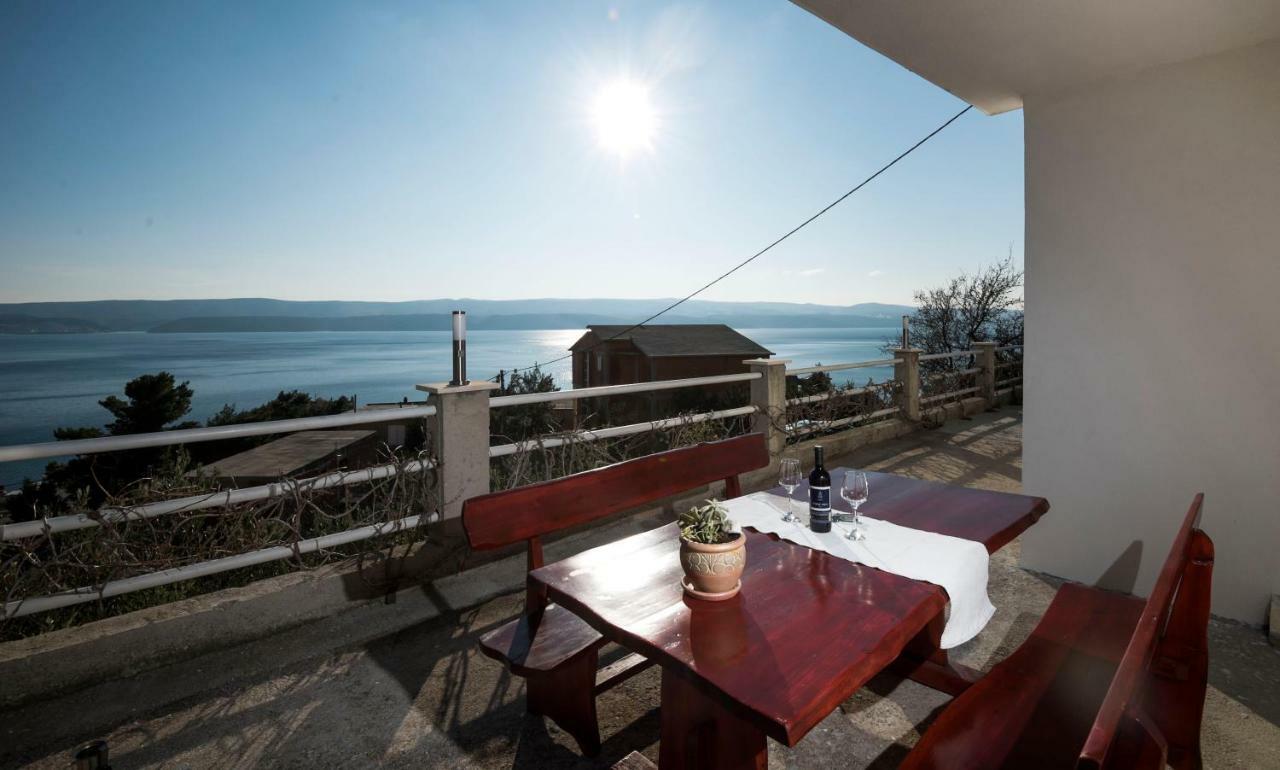 Apartment Mikas Stanici Buitenkant foto